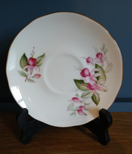 Vintage Duchess Fine Bone