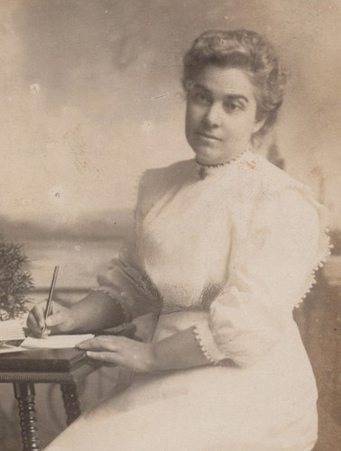 1910s pretty woman writing - woman,