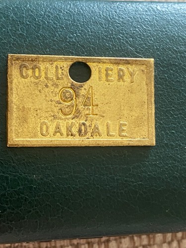 Oakdale colliery brass - 2,