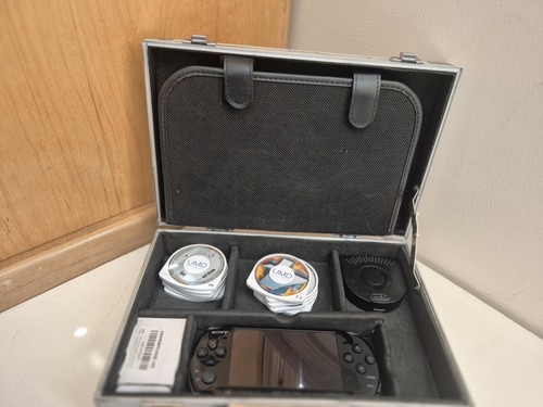 Sony psp black handheld system - psp,
