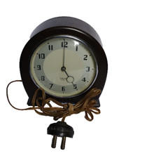 Vintage 1930s Smith Sectric Bakelite Mantel Clock Art Deco