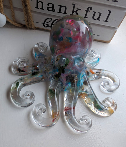 Clear multicoloured resin - clear,