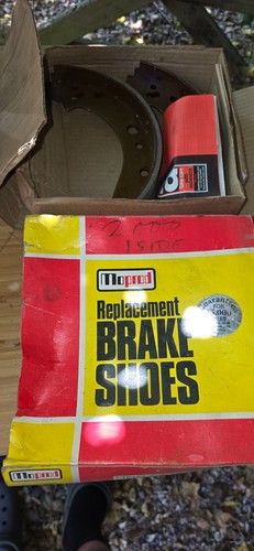 Classic triumph brake - triumph, shoes