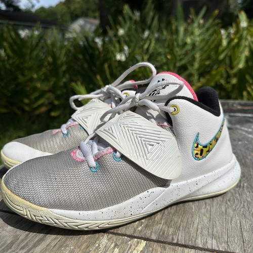 Nike kyrie flytrap women - kyrie, women’s