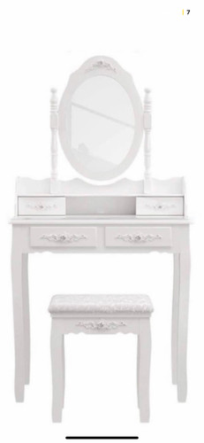 Dressing table with - with, mirror