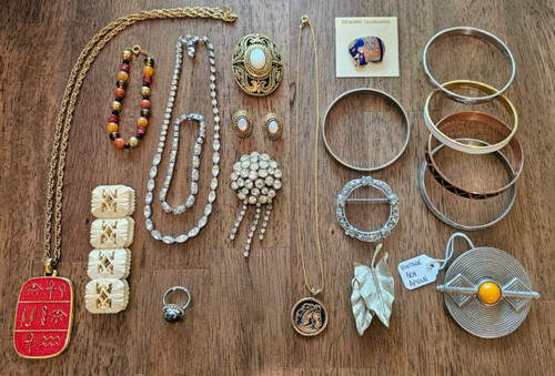Used fashion jewelry amun - jewelry,