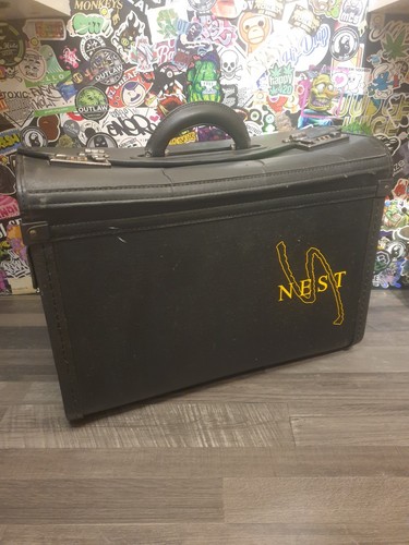 Falcon vintage briefcase - vintage,
