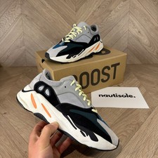 Adidas YEEZY 700 Boost V2 Wave