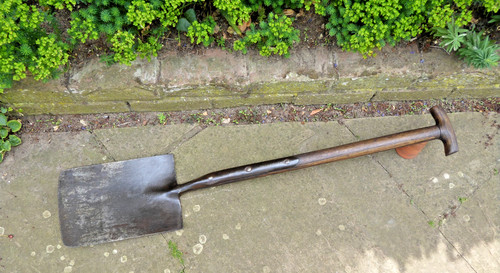 Vintage elwell garden spade - vintage,