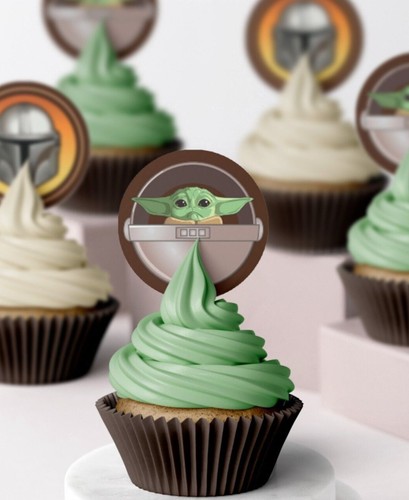 Edible mandalorian baby - mandalorian, yoda