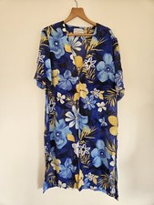 Mandy Marsh. Floral. UK 16