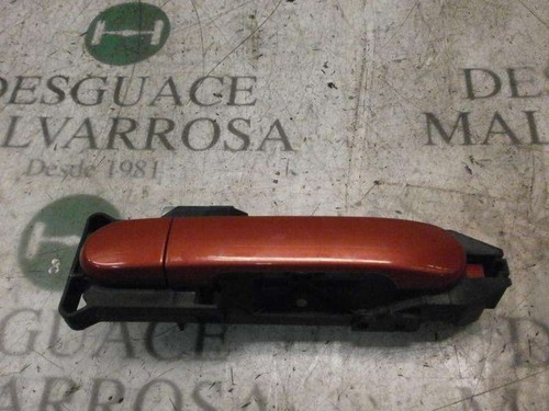 Exterior right rear door - rear,