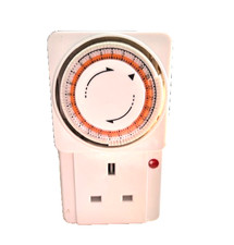 13A PLUG 24 HOUR MECHANICAL SEGMENT TIMER TIME SWITCH UP TO 84 ON-OFF SETTINGS