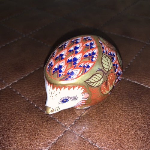 Royal crown derby gold - crown,