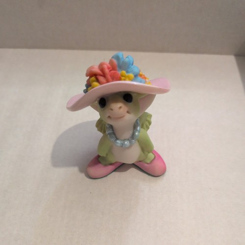 Pocket dragon lady - dragon,
