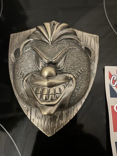 Bad taste bear joker bronze - bad,