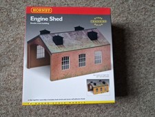 Hornby R8004 Engine Shed OO/HO