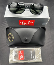 Ray-Ban Predator RB4033