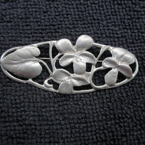 Vintage art nouveau brooch - art,