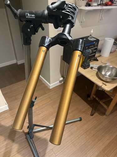 Fox upper assembly steerer - assembly,