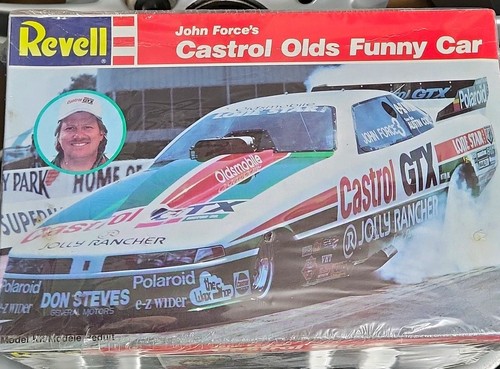 Revell john force castrol - john,