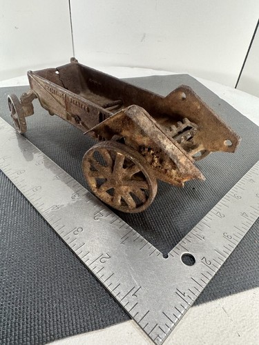 Antique mccormick deering cast - deering,
