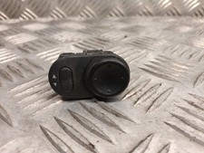 Vauxhall Corsa C 2000-2006 WING MIRROR SWITCH 09226861