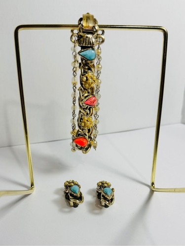 Vintage gold tone - tone, faux