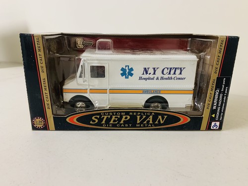 Golden wheel step van - 7",