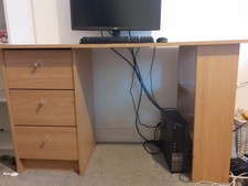 Used Home Oak Malibu 3 Drawer Office Desk