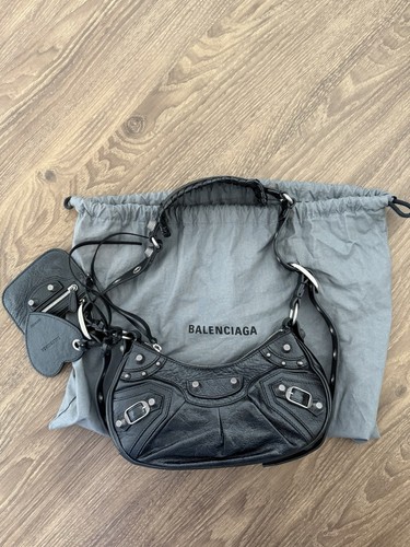 Balenciaga cagole shoulder - le,