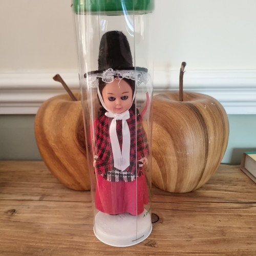 Vintage welsh dressed doll - vintage,