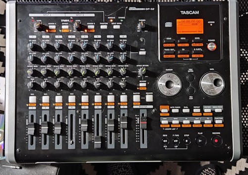 Tascam moderate - -,