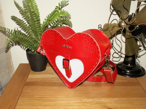 Martens love heart - dr., shaped