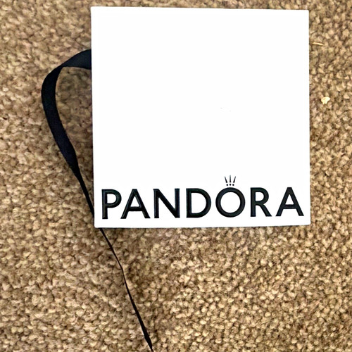 Pandora square jewellery gift - square,