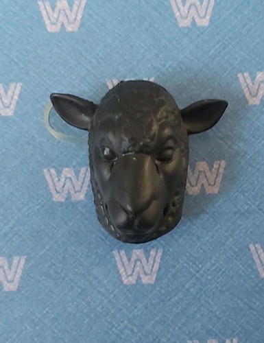 Wwe wrestling figure - wwe,