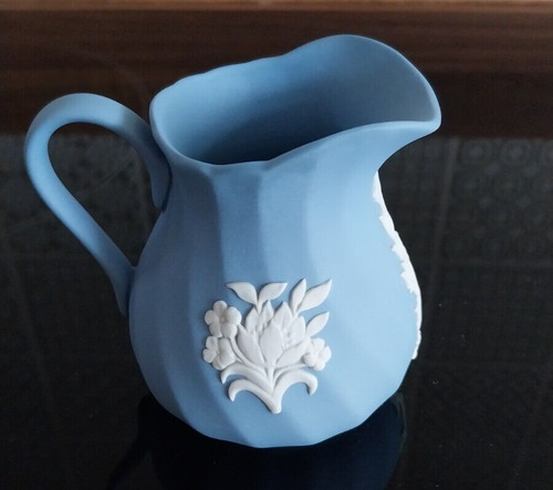 Wedgwood blue jasper small - wedgwood,