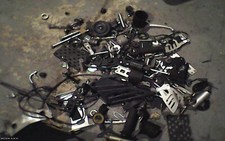 SUZUKI GSXR 1000 07 08 K7 K8 ASSORT OF PARTS, BOLTS, LEVER, FOOTPEGS, ETC A17