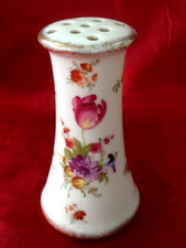 VINTAGE DECORATIVE PORCELAIN