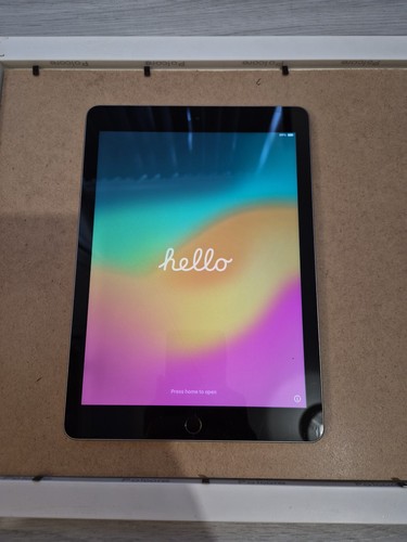 Apple ipad 6th gen 7 - ipad,