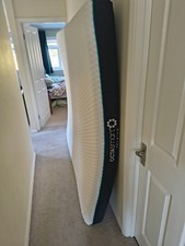 SUPERKING Octasmart Premium Memory Foam Mattress (Used 4 Months) | RRP £499