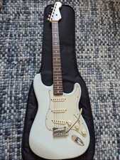 Fender Classic Player 60s Stratocaster 2007 Abigail Ybarra pickups, Sonic Blue