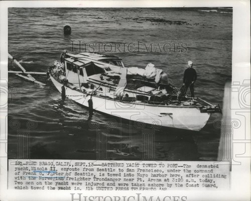 1952 press photo damaged yacht - photo,
