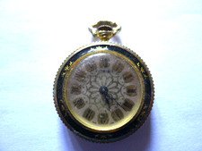 Oris Jewelled Golden Petite