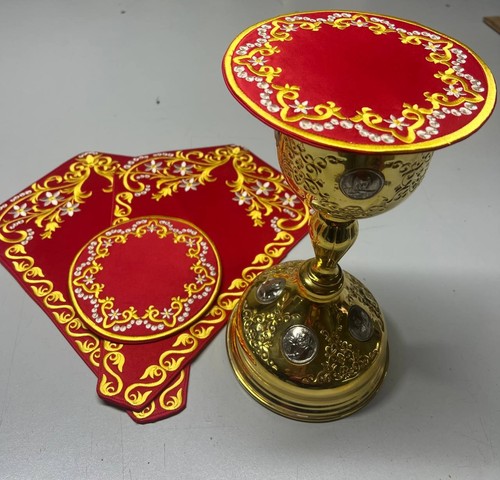 Altar stands with embroidery - ,