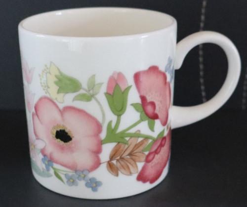 Wedgwood meadow sweet small - sweet,