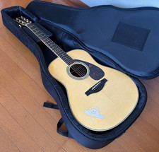 Yamaha LL16 Acoustic Guitar w/