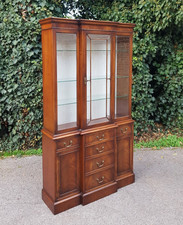 REPRODUX BEVAN FUNNELL BREAKFRONT BOOKCASE / DISPLAY CABINET