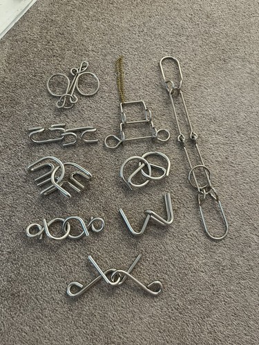 Metal wire brain teaser puzzle - metal,