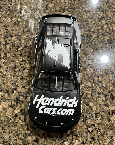 Kyle larson test - larson, car